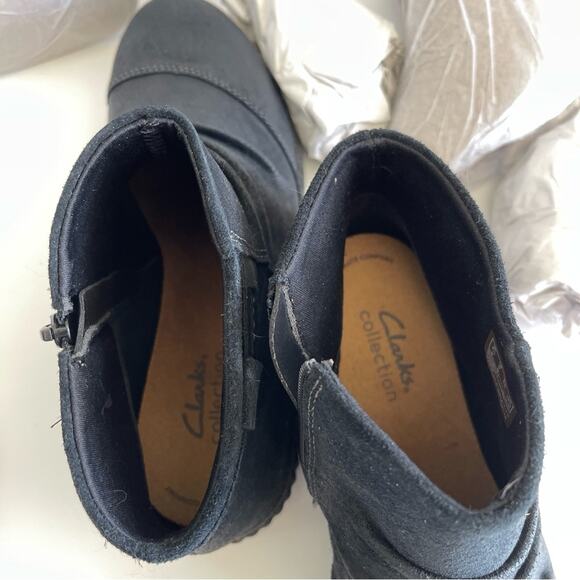 Clarks Suede Ankle Boots Black Booties - Picture 8 of 16